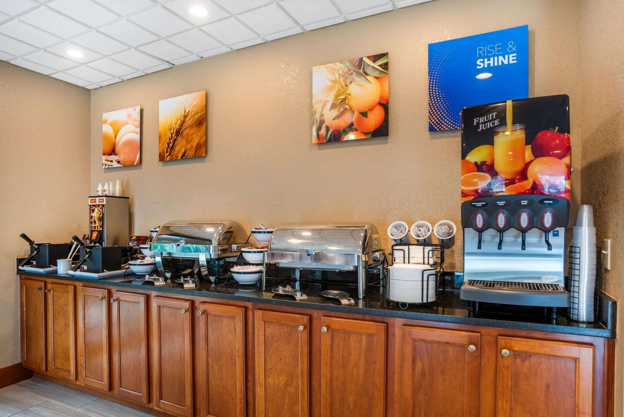 Comfort Inn&Suites Crestview Extérieur photo